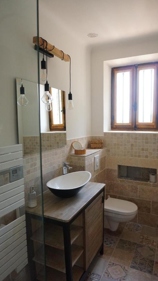 B&B Oasis Des Lavandes - Chambre Coqueliot 阿维尼翁新城 外观 照片