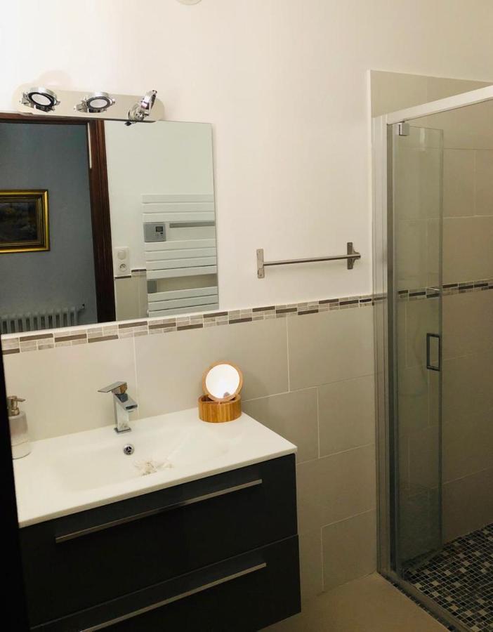 B&B Oasis Des Lavandes - Chambre Coqueliot 阿维尼翁新城 外观 照片