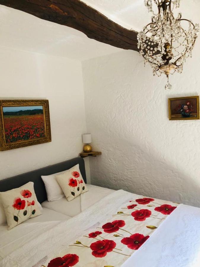 B&B Oasis Des Lavandes - Chambre Coqueliot 阿维尼翁新城 外观 照片